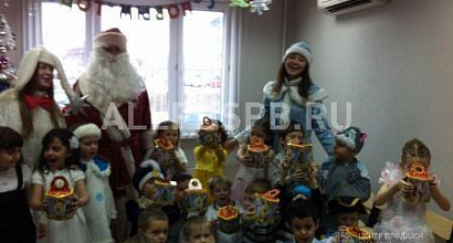 Продается  детский центр 160 кв. в жк с прибылью 180 тыс 