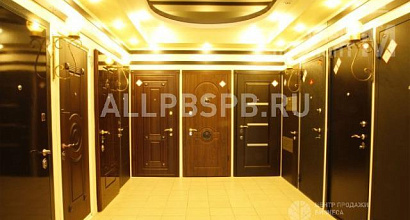Продажа:  компания по продаже дверей