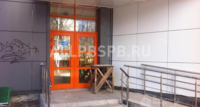 Аренда:  Сдаю офис возле м. Нагорная 