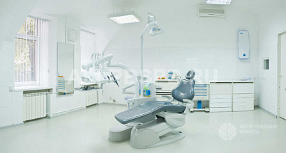 Стоматологическая клинка в крупном спальном районе