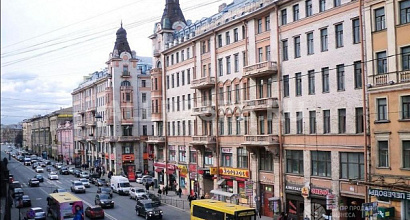 Высокодоходные гостиница + хостел в центре, в шаговой доступности от метро. Полная загрузка даже зимой!