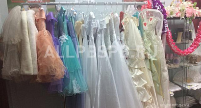 Продажа:  для свадебного салона