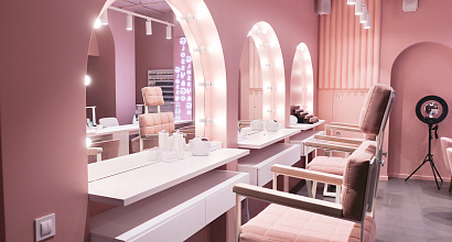 Прибыльный салон красоты у метро Чернышевская