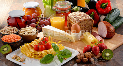 Необычный дизайнерский продуктовый магазин-кафе