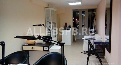 Продается  ногтевая студия в р-не м. пр. вернадского 