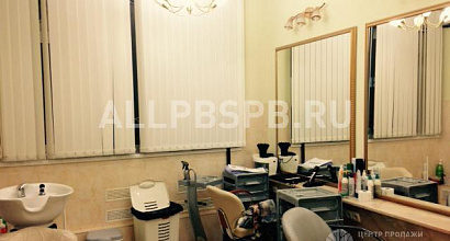 Продажа:  действующий салон красоты в б. ц