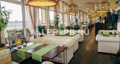Продается  ресторан недалеко от Площади Восстания