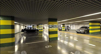 Многоуровневый паркинг на 284 парковочных места!