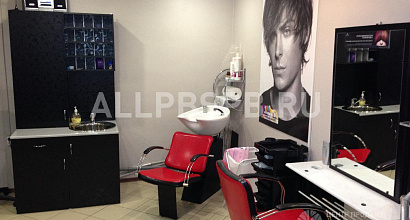 Продажа  помещения  с  арендатором