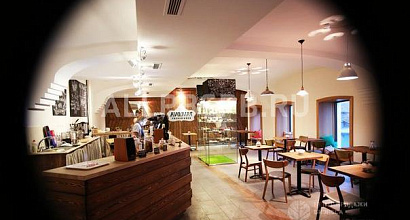 Продажа:  кафе. завтрак и обед и сладкий десерт