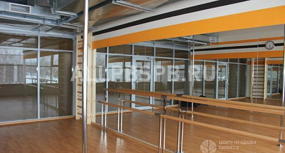 Продается  студия танцев с наработанной базой клиентов