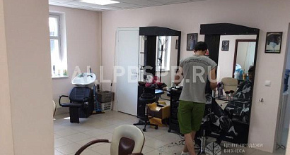 Продается  салон красоты на первой линии домов