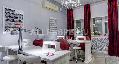 Студия маникюра c хорошей посещаемостью