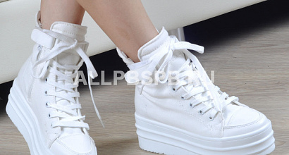 Интернет-магазин брендовых кед и кроссовок в топе 3 Яндекса