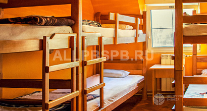 Хостел в собственность в золотом треугольнике Петербурга