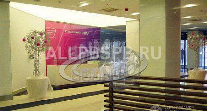 Аренда:  Офисное помещение, 454 м 