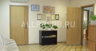 Аренда:  Аренда офиса помещения 6 кабинетов по 12 м 