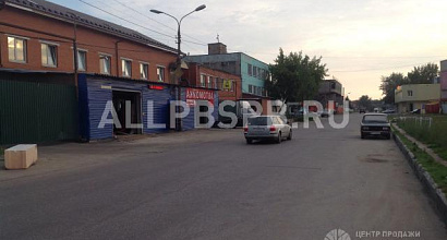 Аренда:  Сдам шиномонтаж + сервис с подъемником 