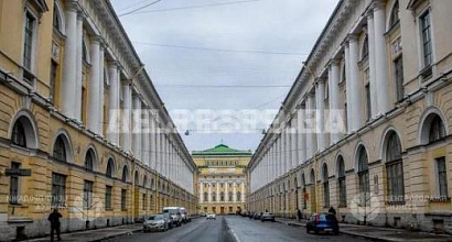 Здание в Центральном районе города