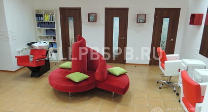 Аренда:  Салон Действующий с Витражами+ Долгосрочной арендо