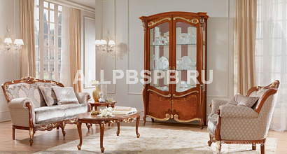 2 шоу-рума австрийской и немецкой мебели в Москве