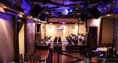 Аренда:  Сдам в аренду кафе-бар с мебелью и оборудованием 