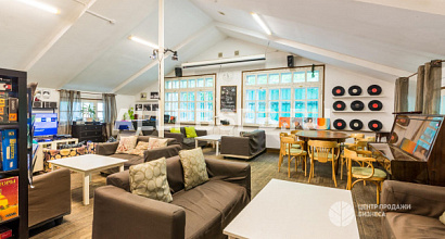 Популярное антикафе в Москве  с базой клиентов