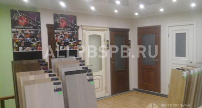 Продажа:  магазин межкомнатных дверей и напольных покрытий