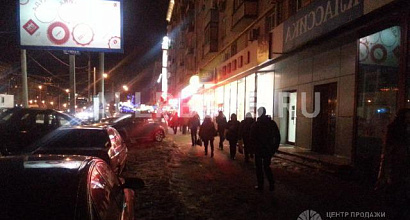 Аренда:  Помещение свободного назначения 170 м2, в 50 метра 