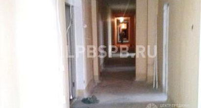 Готовый бизнес  продам долю в торгово офисном складском комплексе 