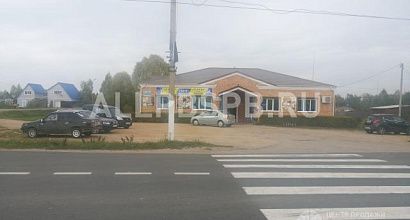 Продается магазин  с помещением и землей в собственность в Калужской области