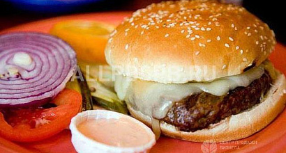 Аренда:  Сдам помещение под кафе, фаст - фуд, пиццерию 