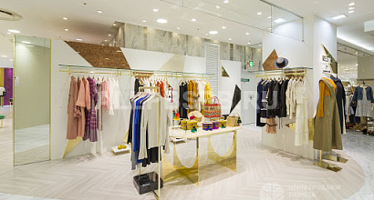 Стильный магазин женской одежды