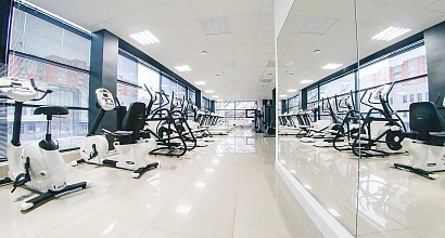 Фитнес-клуб с помещением 320 м2 в собственность