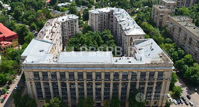 Продажа:  торговое помещение, 194 м 