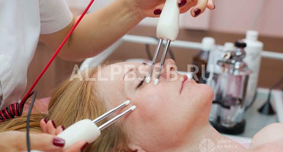 Продажа:  оборудованный центр косметологии