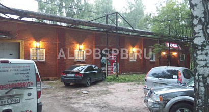 Аренда:  Переуступка прав на аренду, готовый автосервис