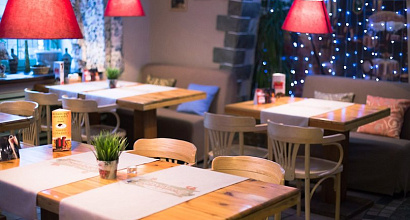 Кафе в проходном месте