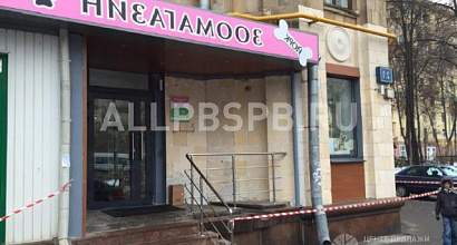 Продажа:  Готовый арендный бизнес - Зоомагазин, 65 м 