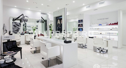 Салон красоты на первой линии