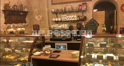 Уютная кофейня-пекарня рядом с метро.