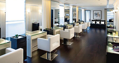 Студия красоты и голливудского загара