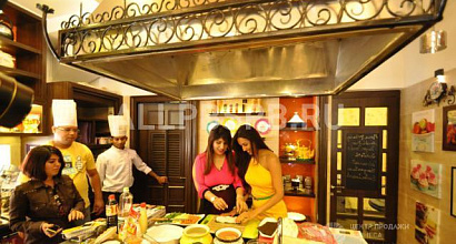 Готовый бизнес  продам известную кулинарную школу в москве