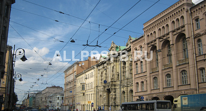 Здание в историческом центре Санкт-Петербурга