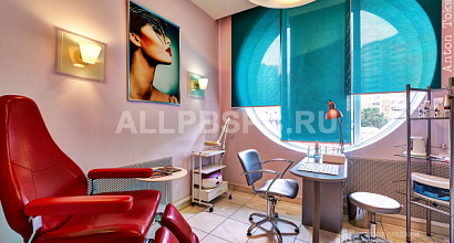 Уютный салон красоты в самом центре Санкт-Петербурга