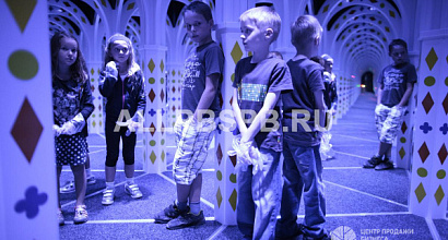 Большой зеркальный лабиринт