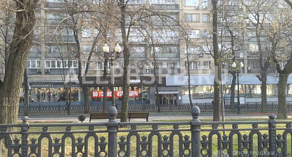 Аренда:  Помещение свободного назначения, 281 м 