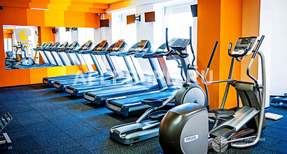 Фитнес-клуб