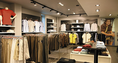 Магазин брендовой одежды