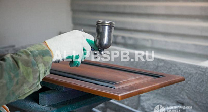 Компания специализируется на покраске МДФ, фанеры, массива древесины и облицовкой пленками ПВХ